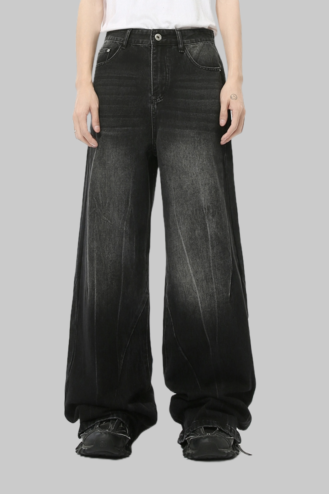Storm Denim – Verblasstes Indigo